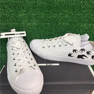 Alexander McQueen (MCQ) Black And White Sneakers Size 45 NWT and Box